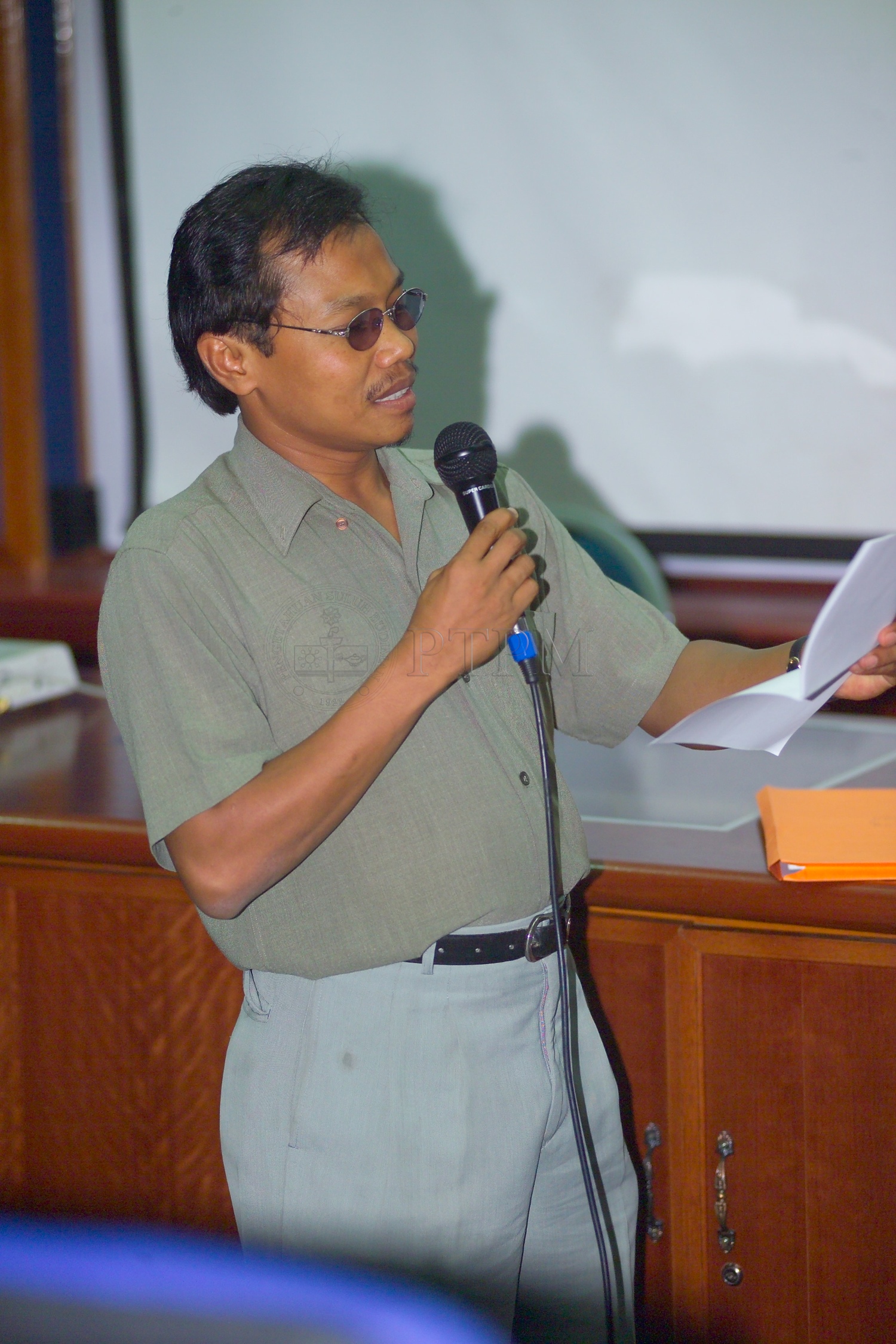 PTPM 05 20 puisi D9X30189